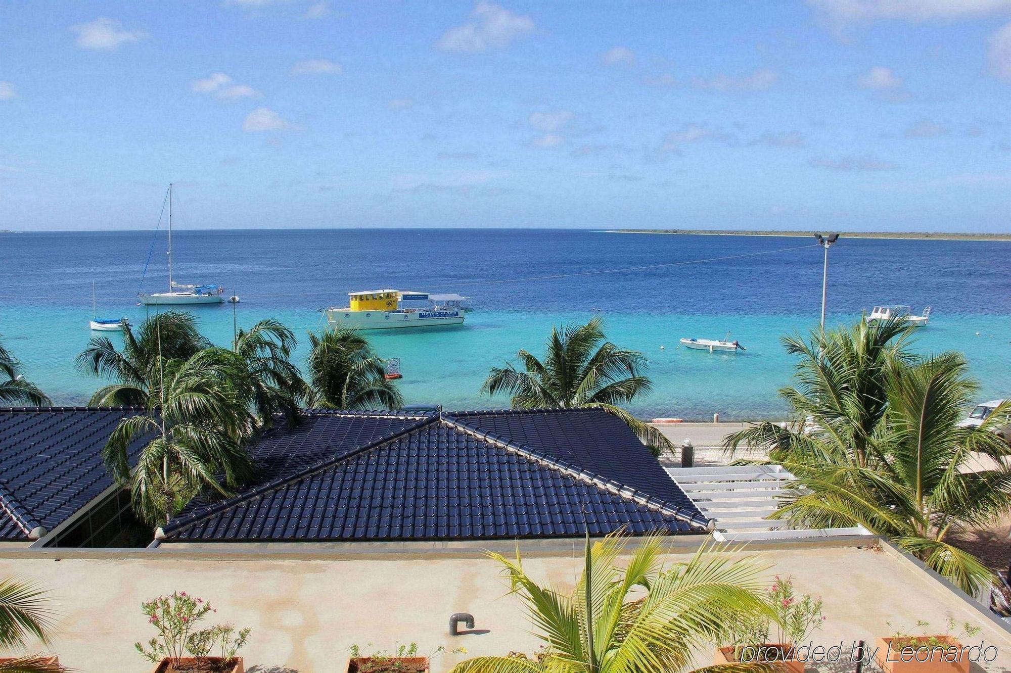 Bonaire Seaside Apartments Стая снимка