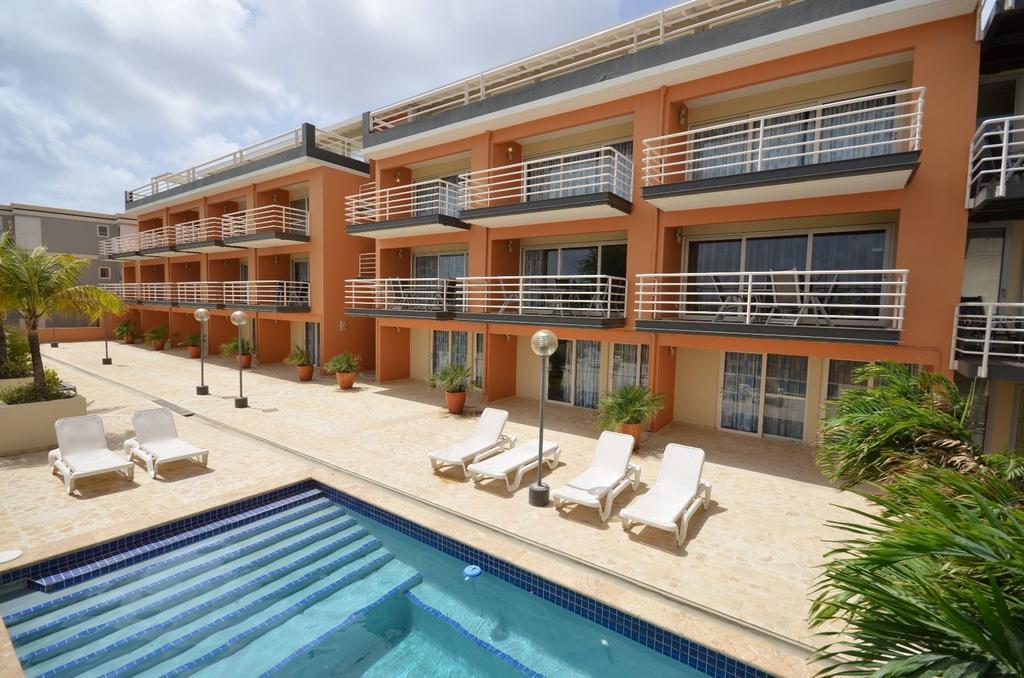 Bonaire Seaside Apartments Екстериор снимка