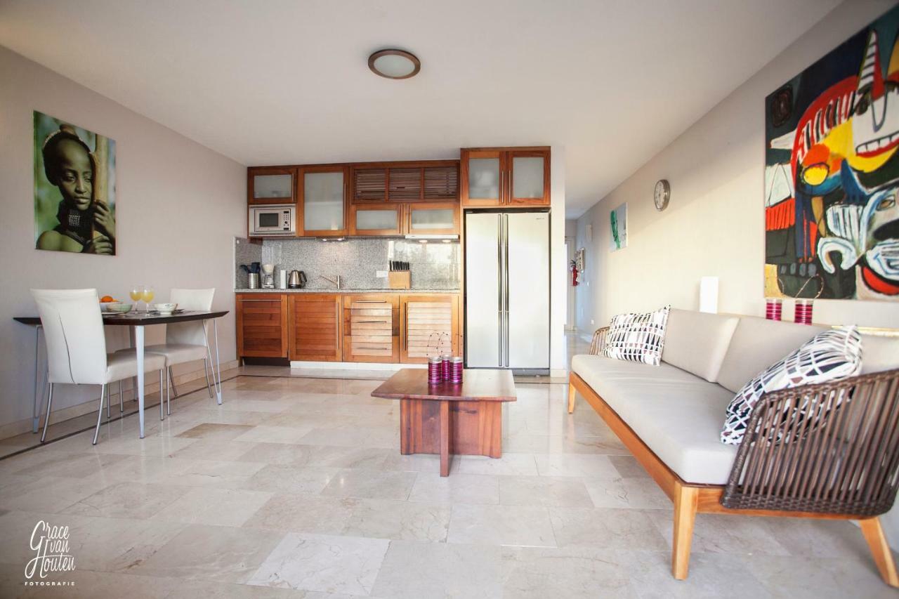 Bonaire Seaside Apartments Екстериор снимка