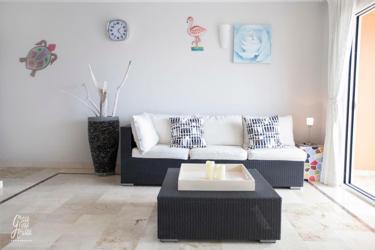 Bonaire Seaside Apartments Екстериор снимка