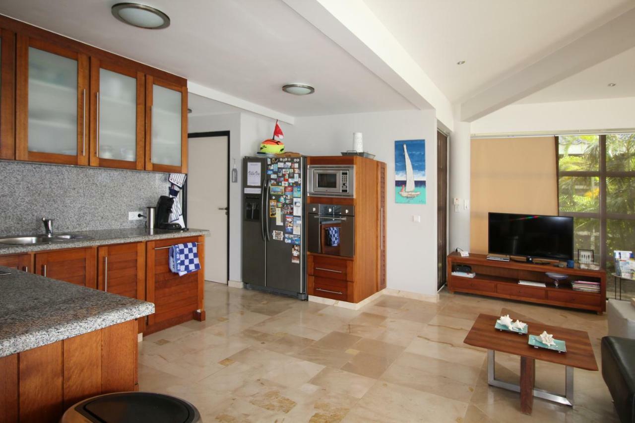 Bonaire Seaside Apartments Екстериор снимка